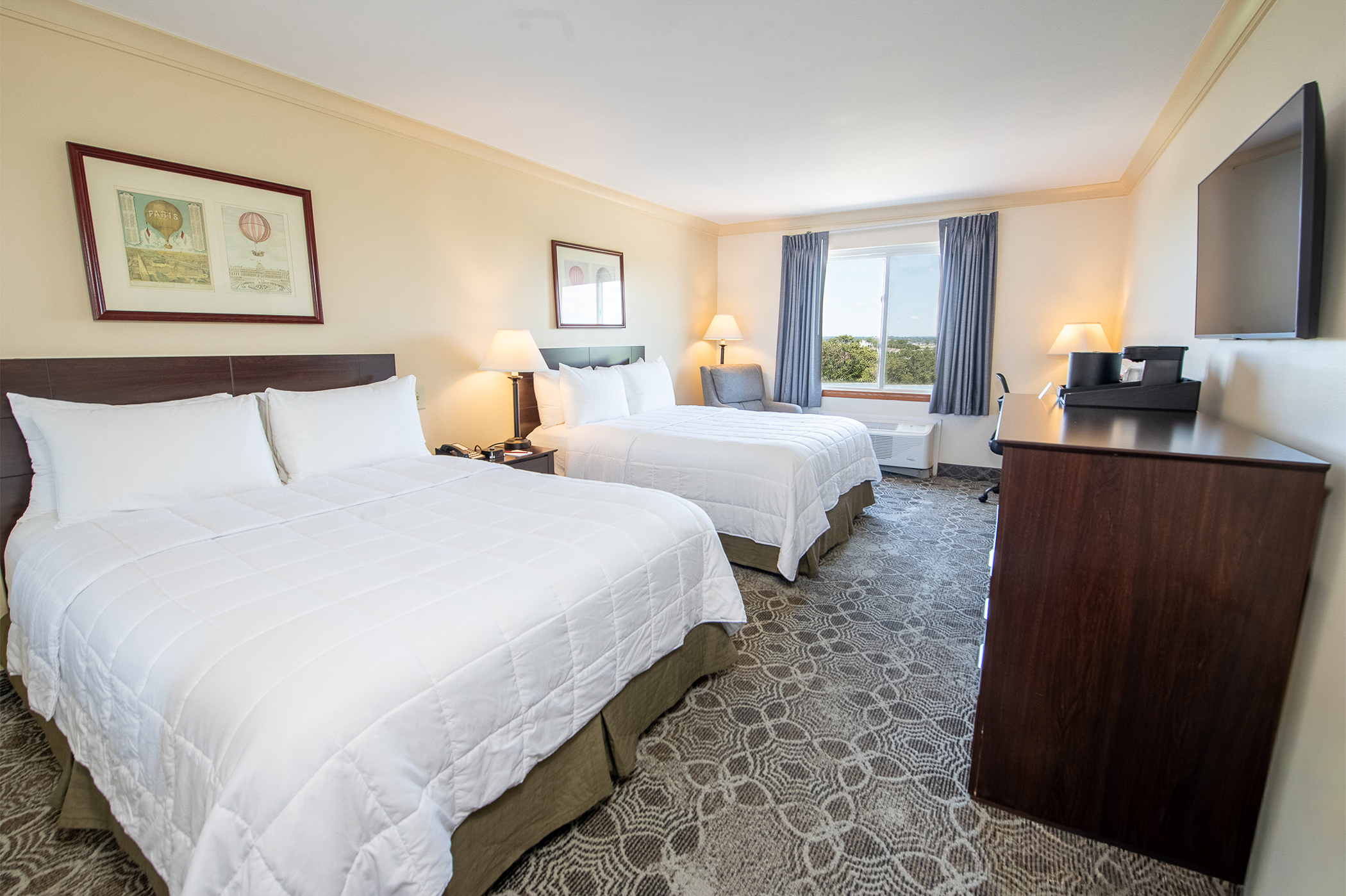 Image for 2 Queen Beds
